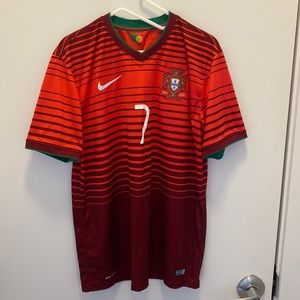 Nike Ronaldo Portugal Kit size Large (2014)